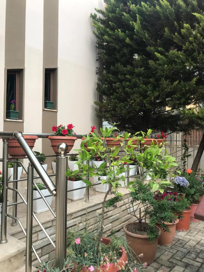 דורס Guest House Il Palazzo מראה חיצוני תמונה
