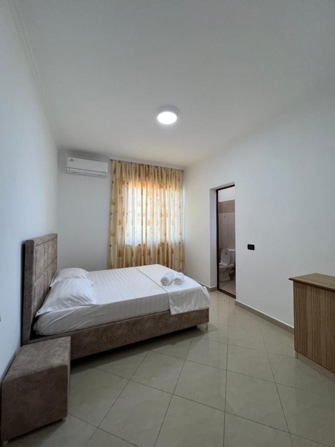 דורס Guest House Il Palazzo מראה חיצוני תמונה