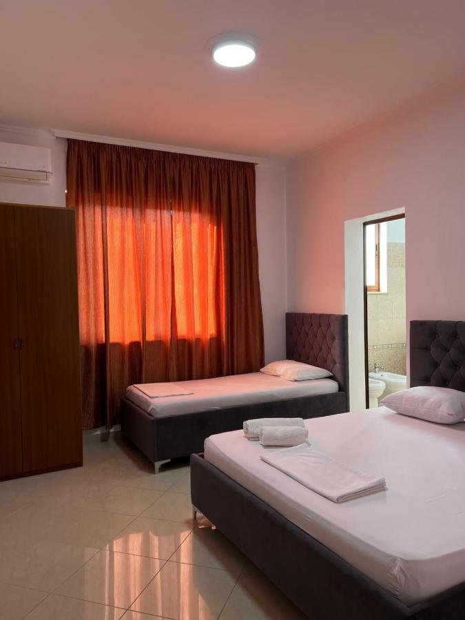דורס Guest House Il Palazzo מראה חיצוני תמונה