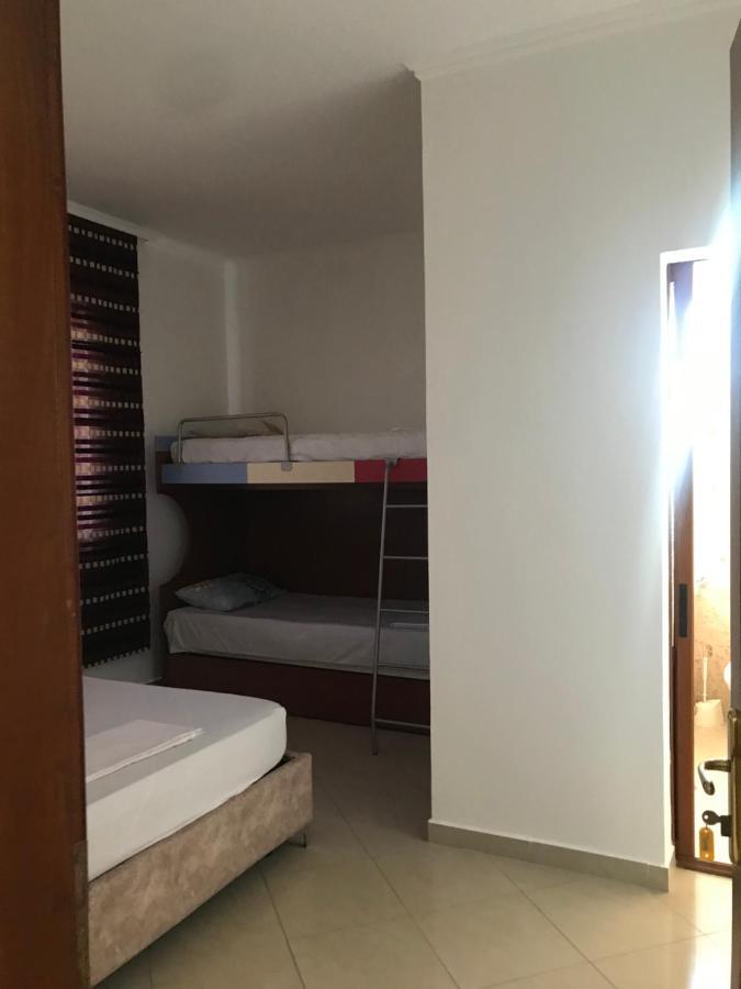 דורס Guest House Il Palazzo מראה חיצוני תמונה